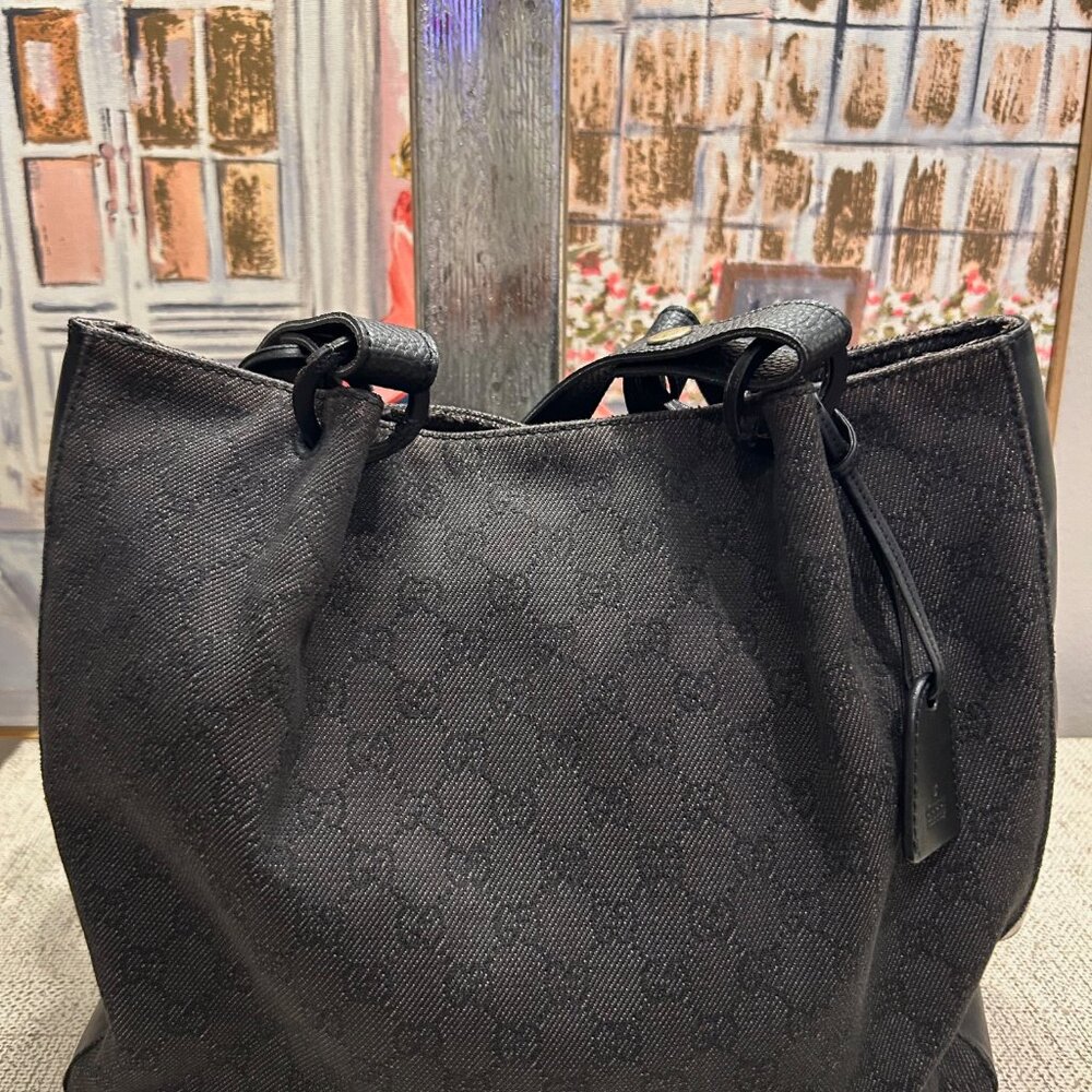 Authentic Vintage Gucci Denim and Leather Tote with attached Pouch - Picture 2 of 12